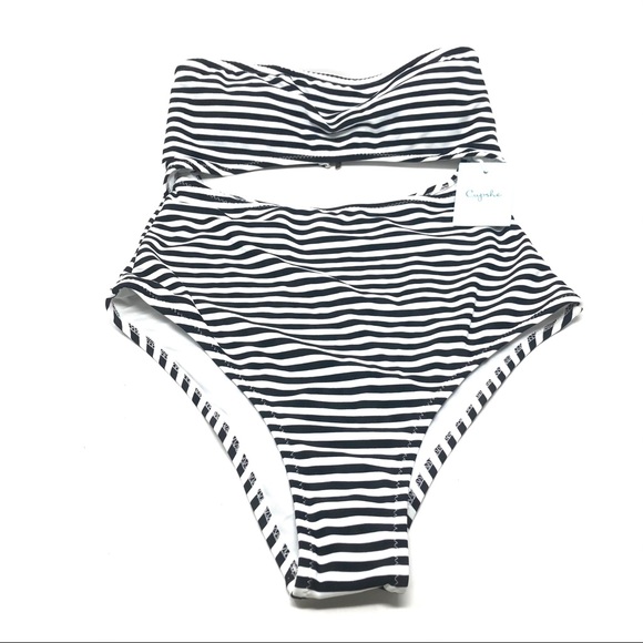 NWT Cupshe Striped Cut Out One Piece Cheeky - Picture 3 of 11